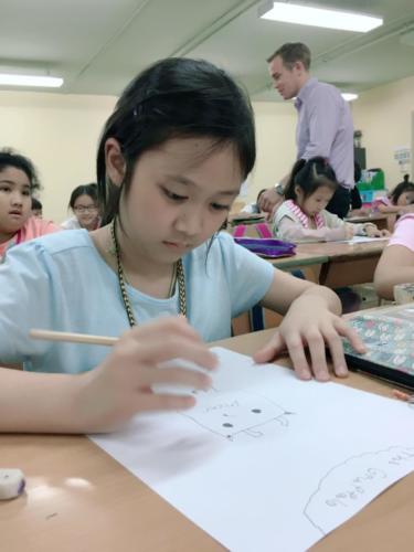 ห้อง8  Earn  Learn เช้า,English For Fun บ่าย ๑๙๑๐๑๐ 0001