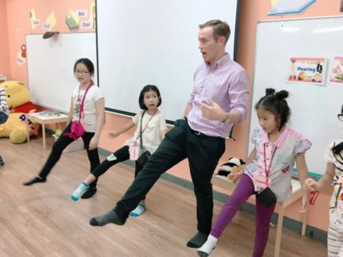 ห้อง8  Earn  Learn เช้า,English For Fun บ่าย ๑๙๑๐๑๐ 0005