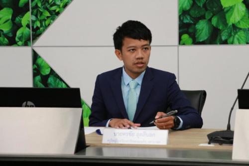 ประชุมกรรมการ ร.ร. 190806 0019