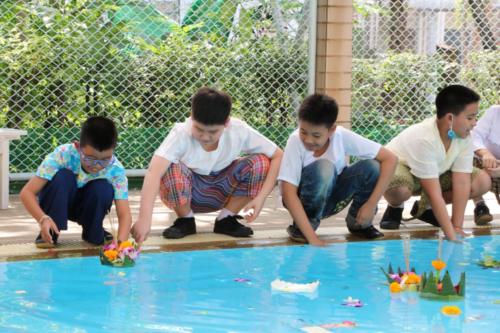 ลอยกระทง 62 ๑๙๑๑๑๓ 0051