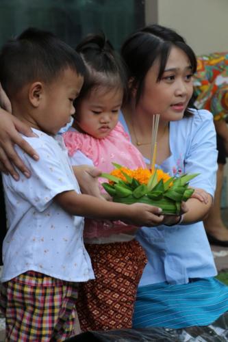 ลอยกระทง 62 ๑๙๑๑๑๓ 0301