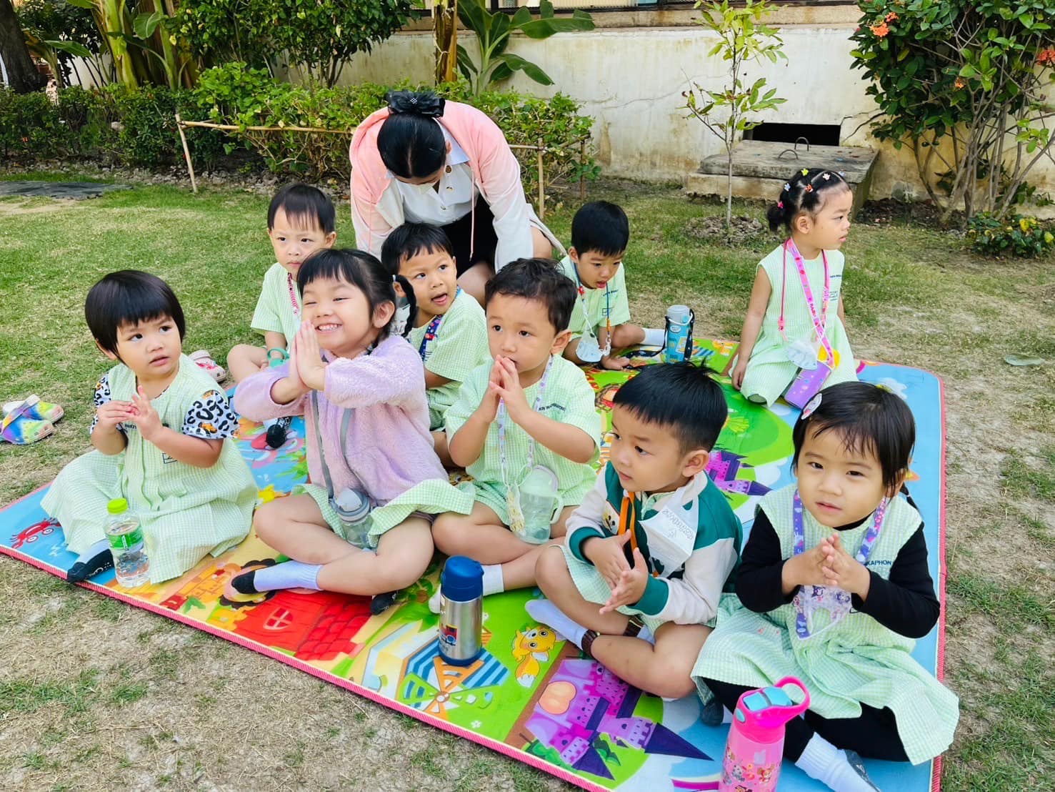 ประมวลภาพบรรยากาศการเรียนการสอน ภาคเรียนที่ 2/2567 ระดับชั้นบ้านสาธิต ระหว่างวันที่ 2-3 มกราคม พ.ศ.2568 โรงเรียนสาธิตละอออุทิศ (สุพรรณบุรี)