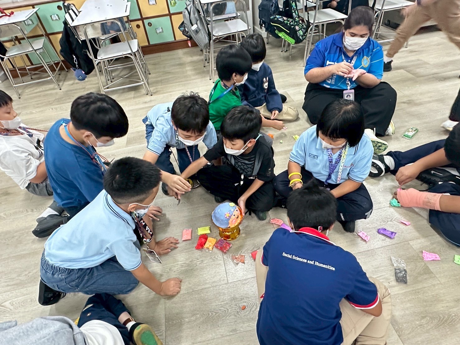 ประมวลภาพบรรยากาศการเรียนการสอน ภาคเรียนที่ 1/2568 ระดับชั้นประถมศึกษาปีที่ 4 ระหว่างวันที่ 16 – 20 มิถุนายน 2568 (กรุงเทพมหานคร)