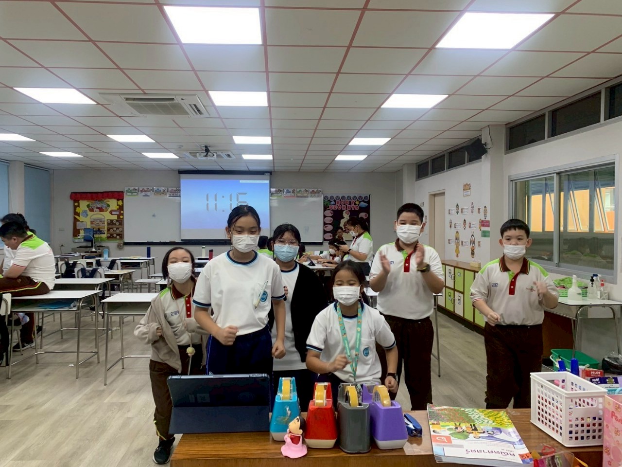 ประมวลภาพบรรยากาศการเรียนการสอน ภาคเรียนที่ 1/2568 ระดับชั้นประถมศึกษาปีที่ 6 ระหว่างวันที่ 23 – 27 มิถุนายน 2568 (กรุงเทพมหานคร)