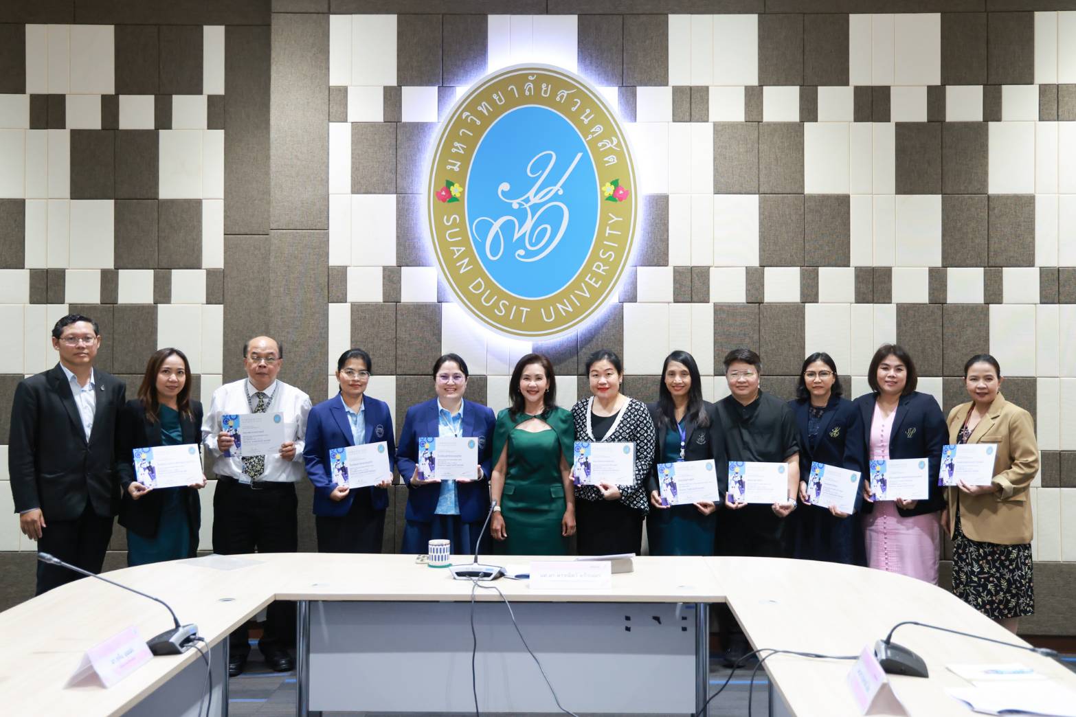 🏆 โรงเรียนสาธิตละอออุทิศ คว้ารางวัล จากเวที SUAN DUSIT KM DAY ประจำปีการศึกษา 2567
