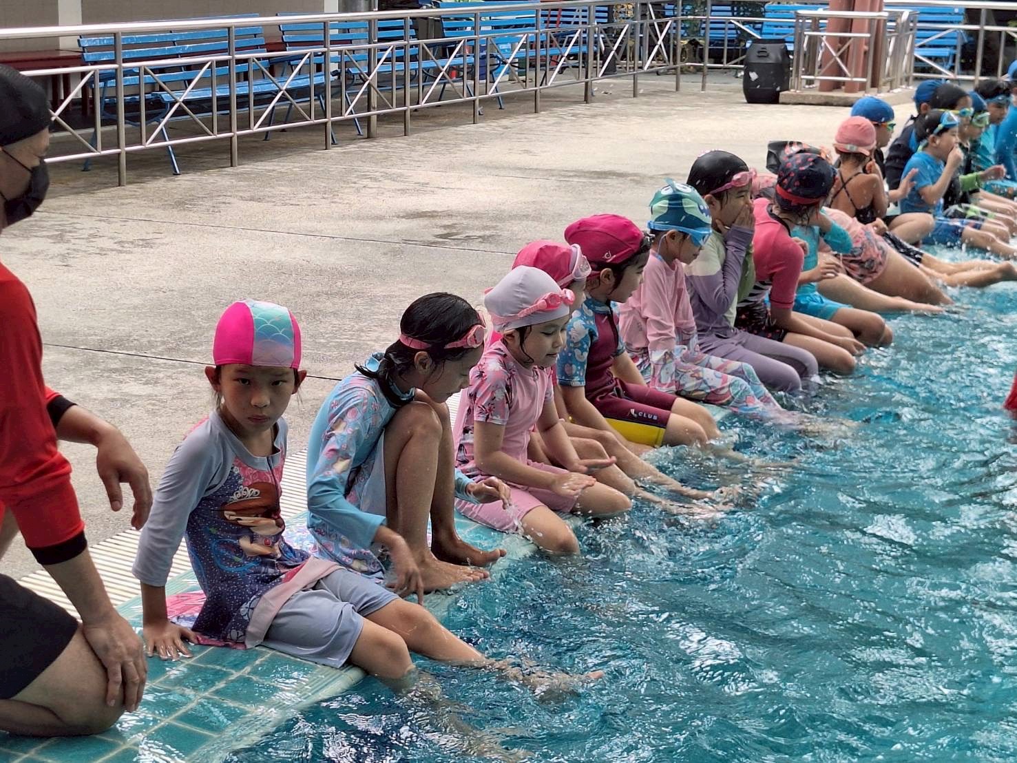 ประมวลภาพบรรยากาศการเรียนการสอน ภาคเรียนที่ 2/2568 ระดับชั้นประถมศึกษาปีที่ 2 วันที่ 10 – 14 พฤศจิกายน  2568 (กรุงเทพมหานคร)