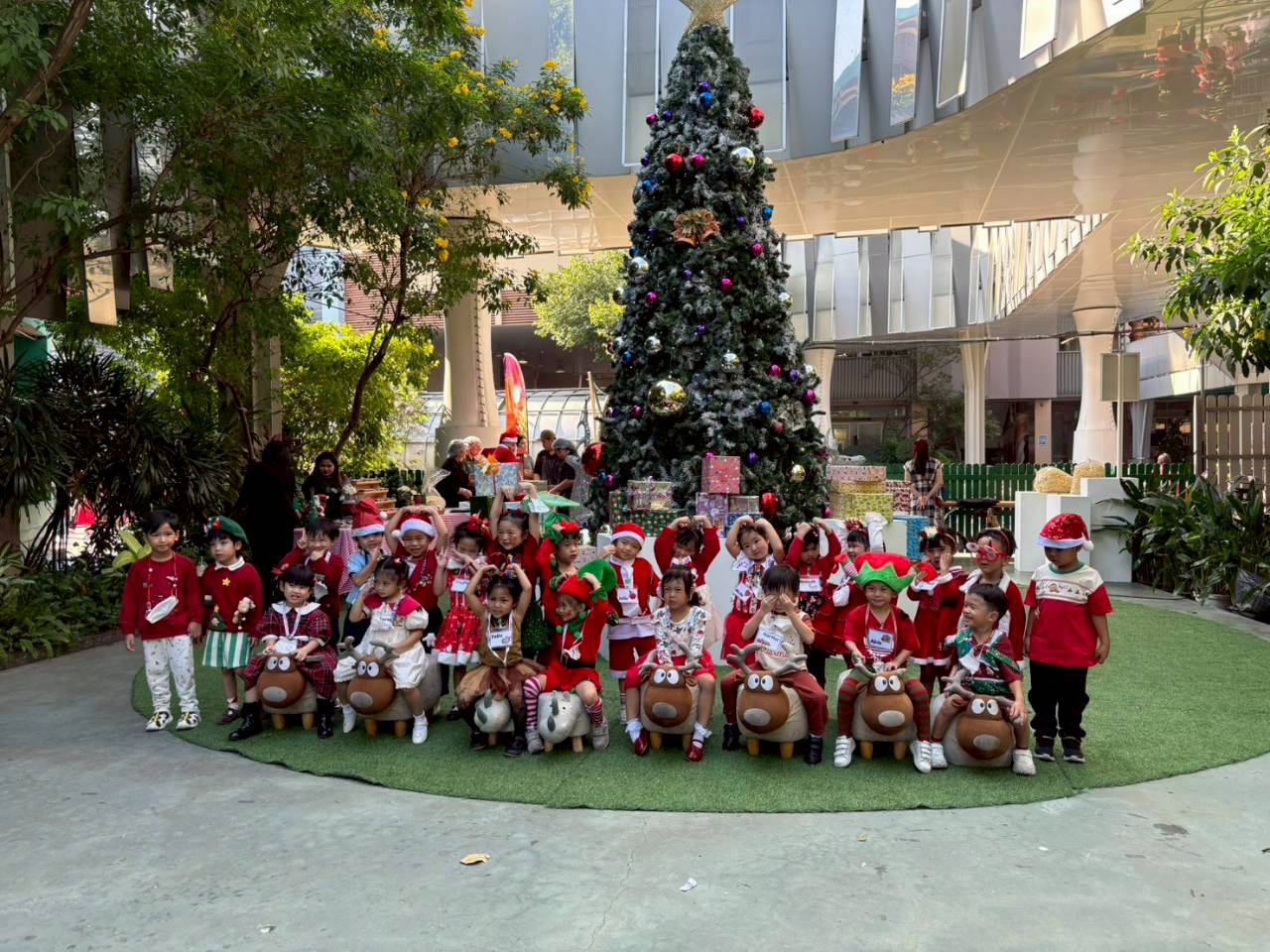 ประมวลภาพบรรยากาศการเรียนการสอน ภาคเรียนที่ 2/2568 ระดับชั้นอนุบาล 1 วันที่ 22 – 26  ธันวาคม 2568 (กรุงเทพมหานคร)