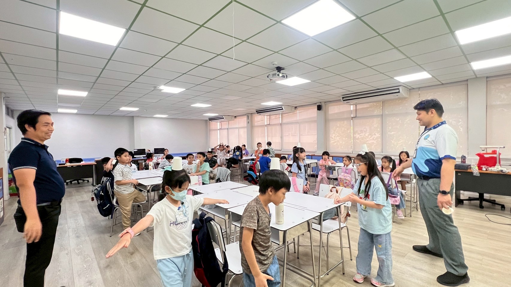 📣 รวมภาพบรรยากาศกิจกรรมโครงการ Summer Camp 2026 🌈✨ (Dino Dot Room EP1)