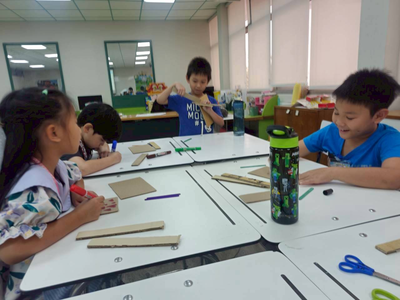 📣 รวมภาพบรรยากาศกิจกรรมโครงการ Summer Camp 2026 🌈✨ (Dino Hop Room EN-TH R1)