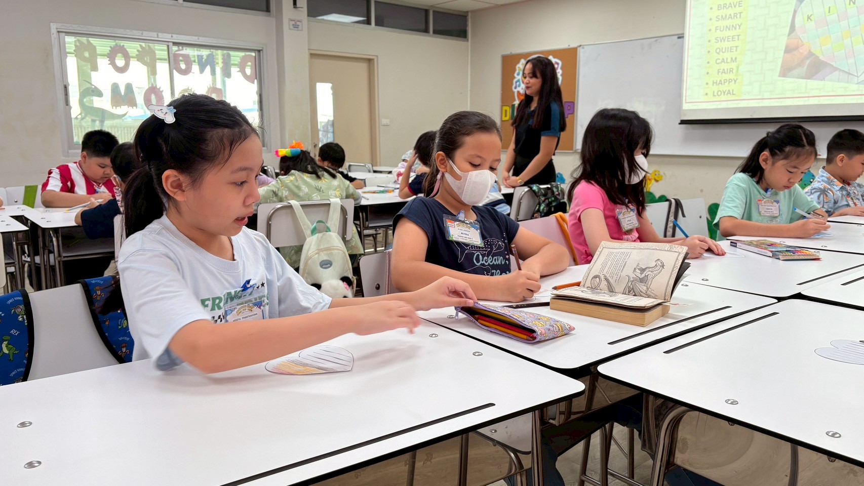 📣 รวมภาพบรรยากาศกิจกรรมโครงการ Summer Camp 2026 🌈✨ (Dino Pop Room EP2)