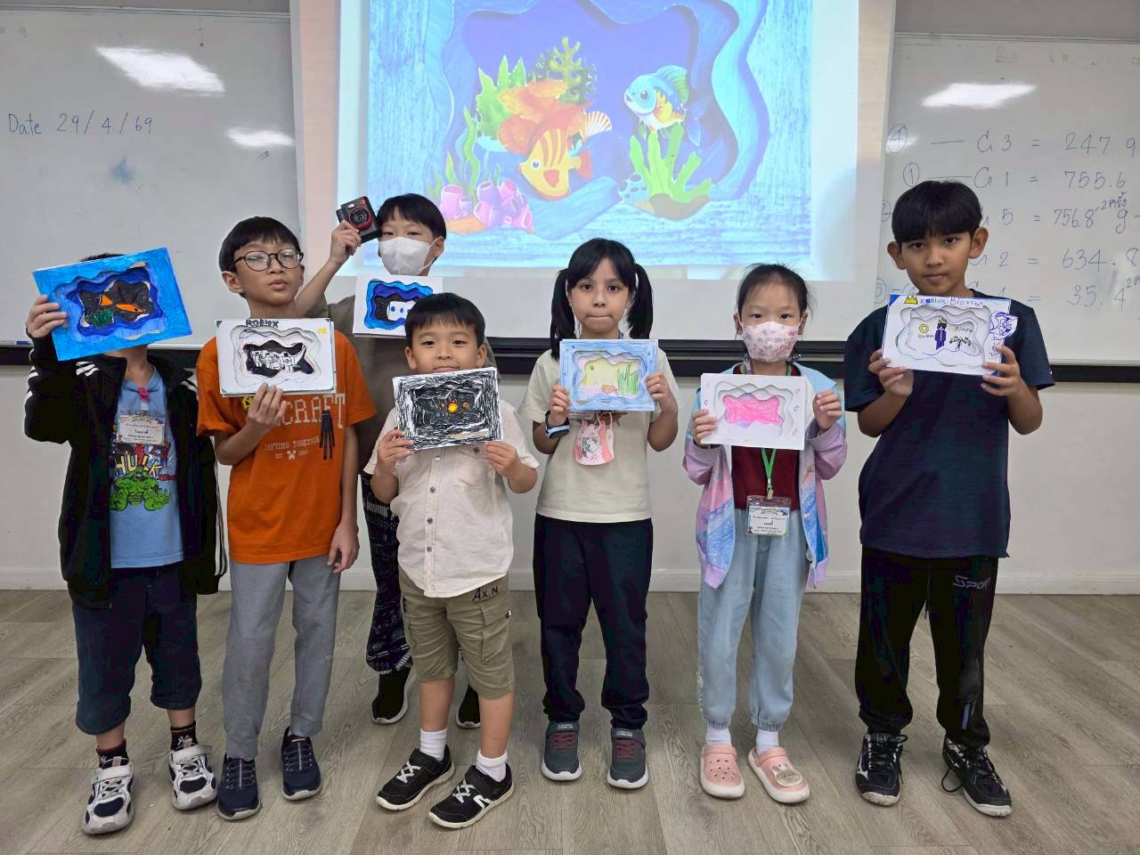 📣 รวมภาพบรรยากาศกิจกรรมโครงการ Summer Camp 2026 🌈✨ (Dino Roar Room EN-TH R2)