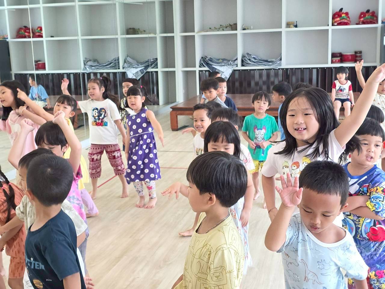 📣 รวมภาพบรรยากาศกิจกรรมโครงการ Summer Camp 2026 🌈✨ (Kitten Room)