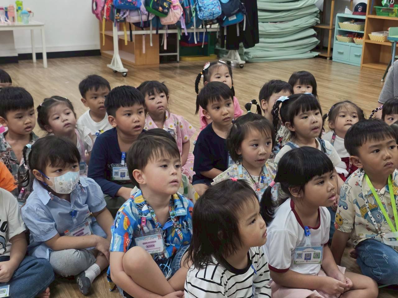 📣 รวมภาพบรรยากาศกิจกรรมโครงการ Summer Camp 2026 🌈✨ (Piglet Room)