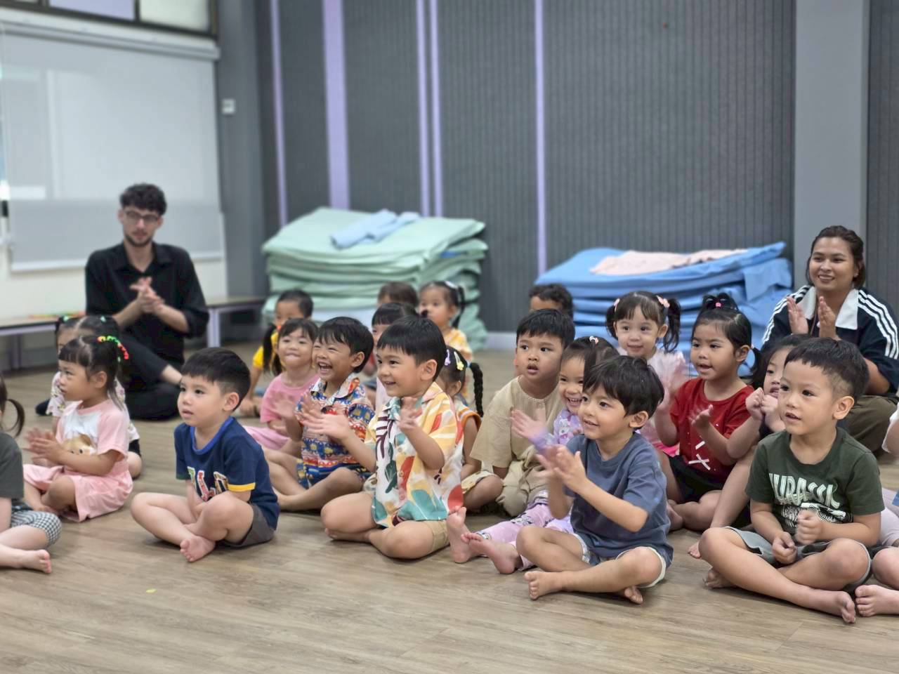 📣 รวมภาพบรรยากาศกิจกรรมโครงการ Summer Camp 2026 🌈✨ (Piglet Room)